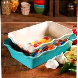 The Pioneer Woman Flea Market 2-Piece Decorated Rectangular Ruffle Top Ceramic Bakeware Set (Pack of 2)