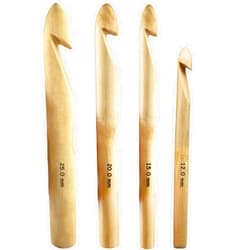 Mdoker Huge Crochet Hook Set Size 12mm(O)/15mm(P/Q)/20mm(S)/25mm(U) Large Wooden Crochet Hooks Needles for Giant Chunky Yarn Carpet Scarf Bulky Wool Roving Weaving