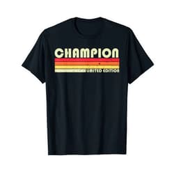 Customized Last Name Gifts Family Christmas Team CHAMPION Surname Funny Retro Vintage 80s Birthday Reunion T-Shirt