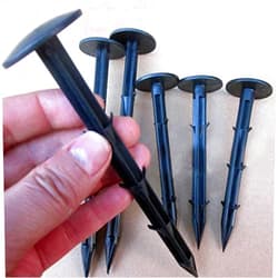 KINGLAKE 30 Pcs 4.3 inch Sturdy Plastic Stakes Anchors Rustproof for holding Down Landscape Fabric Lawn Edging,Tents,Game Nets and Rain Tarps Black