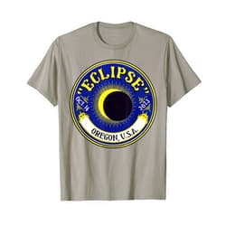 2023 ECLIPSE Family Travel Tour Keepsake Souvenir 2023 SOLAR ECLIPSE Family Travel Tour OREGON Souvenir T-Shirt