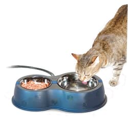 K&H Pet Products Heated Thermo-Kitty Café Outdoor Heated Cat Bowls, Feral Cat Feeding Station - No More Frozen Food or Water, 2093