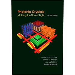 John D. Joannopoulos,Steven G. Johnson,Joshua N. Winn,Robert D. Meade Photonic Crystals: Molding the Flow of Light - Second Edition