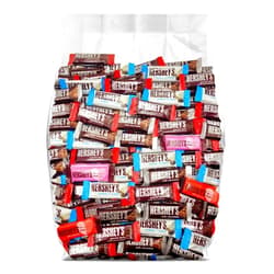 Yummy Chew Assorted Hershey Snack Size Chocolate Bars - Bulk Hershey Chocolate Mix - 100 Individually Wrapped Milk Chocolate, Dark Chocolate, Cookies & Crème Candy Bars - Bulk Candy Variety Pack for Party Favors, Gift Bags - 100 Pieces