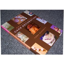 Toba M. Garrett Professional Cake Decorating
