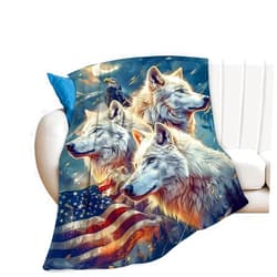Citari American Wolf Blanket Wolf and Eagle Throw Blanket Wolf Gifts and Decor American Flag Wolf Blanket for Women Men Girls Boys Soft Warm Cozy Fleece Blanket for Couch Sofa ​Bed 50
