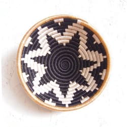 Amsha Small African Basket- Chwele/Rwanda Basket/Woven Bowl/Sisal & Sweetgrass Basket/Black, Tan, White