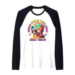 BizzyflyUSA Four Paws Two Feet Team Service Dog Assistance Guide Handler Raglan Baseball Tee