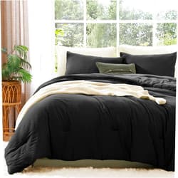 WRENSONGE Queen Comforter Set - 3 Pieces Prewashed Black Comforter Soft Lightweight for All Seasons,Fluffy Down Alternative Comforter Queen Size with 2 Pillow Shams