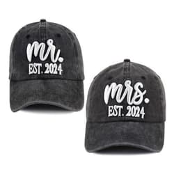 Fxbwhtey 2 PCS Mr and Mrs Est 2024 Hats for Men Women, 3D Embroidered Adjustable Cotton Couples Baseball Cap