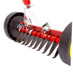 Wolf Garten Urm3 Red & Yellow Dethatching Roller Rake