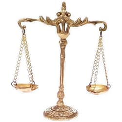Anatolica Brass Lawyer Scale of Justice Libra,Weight Balancing Scale Stand,Office Desk Decoration,Gift for Lawyer Judge