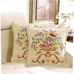 Qupace Set of 2 Chenille White Vintage Throw Pillows Covers 18x18in，Floral Embroidered Cushion Cover for Sofa Bed Chairs Car Euro Sham Covers Retro Home Decor Pillows Covers