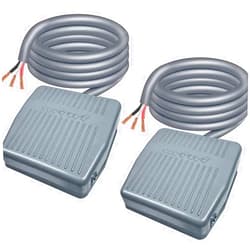 Gebildet 2pcs AC 110V 10A SPDT NO NC Pedal Switch,Momentary Foot Pedal Switch Foot Operated Pedal Controller for CNC Industrial with Anti-Skid Rubber Surface