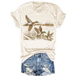 Beopjesk Womens Summer Giraffe Printed T-Shirt Funny Cute Animal Graphic Tees Tops