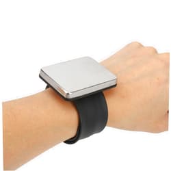 Yinhing Makeup Mixing Palette,Magnetic Cosmetic Mixing Palette with Silicone Wrist Strap,Manicure Palette,Easy Clean,Black