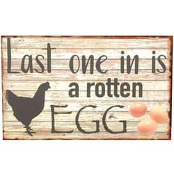 GFJQJH Last One In Is A Rotten Egg Chicken Sign Hanging Farm Country Art Decoration Indoor Sign Wall Decoration Metal Tin Sign 8x12 Inch