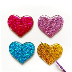 DPXWCCH 4 Pieces Magnetic Shimmer Heart Needle Minders for Cross Stitch, Bling Needle Holder, Embroidery Accessories