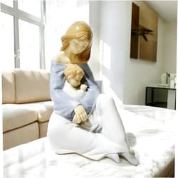 LLADRÓ Lladro Nao Collectible Porcelain Figurine: The Greatest Bond - 7 1/4