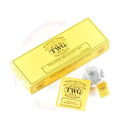 TWG Tea | Singapore Breakfast Tea | Black Tea & Green Tea | Vanilla & Spices | 15 Hand Sewn Cotton Tea Bags | Gift Set