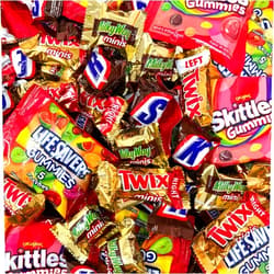 Assortit Halloween Classics Special ASSORTIT X Mars Collab Chocolate & Gummy Variety Pack Skittles & Life Savers Gummies, Twix, Snickers Milky Way Bulk 4.15 Lbs 160 Pcs Fun Size Mini Bars Assorted Mix (66.44-Oz)