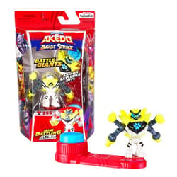 Akedo Legends of Akedo Beast Strike Battling Giant White Paw. Mini Battling Warriors. Armor Explodes Off During Battle. Ready, Fight, Split Strike. Small