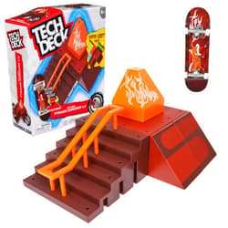 TECH DECK, Pyramid Shredder 2.0, X-Connect Park Creator, Customizable and Buildable Ramp Set with Exclusive Fingerboard, Kids Toy for Ages 6 and up