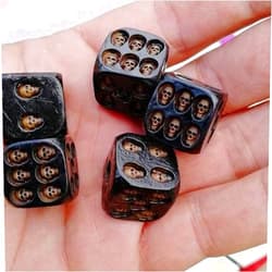 KLEOAD 5 Pcs Skeleton Dice Scary Novelty Decorative Ornament 6 Sided D6 Dice Vintage Skeleton Head Bone Dice Cube,Table Ornament Vintage Skeleton Dice for Restaurant Bars Club Pub Halloween Party