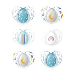 Tommee Tippee Nighttime pacifiers, 6-18 months, 6 pack of glow in the dark pacifiers with symmetrical silicone baglet