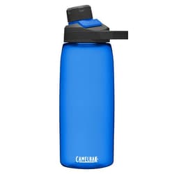 CamelBak Chute Mag BPA Free Water Bottle with Tritan Renew - Magnetic Cap Stows While Drinking, 32oz, Oxford