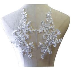 LITTLE PANDADA 1 Pair Corded Lace Applique Flower Embroidery Off White Lace Motif Sewing on Wedding Dress Accessories DIY Applique Off White