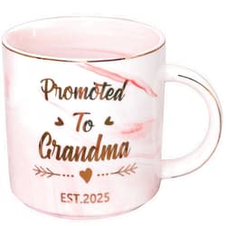 Mugpie Promoted to Grandma 2025 Gifts Coffee Mug - Funny Birthday Gift for Mom Sister Best Friend - Mother's Day Christmas Gifts from Daughter Son Sibling BFF - Baby Shower First Time Grandma Gift