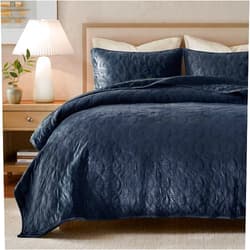 Madison Park Harper Quilt Set Velvet Casual Geometric Stitching Design All Season, Lightweight Coverlet, Cozy Bedding, Matching Shams, King/Cal King(104