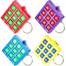 Hicarer,16 Pieces Tic Tac Toe Keychain Valentine's Day Durable Plastic Keyholders for Mini Backpack Clip Birthday Party for Boy Girl, Assorted Colors
