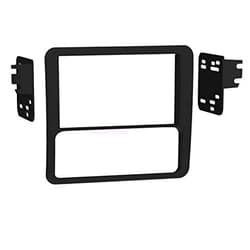 Carxtc Double Din Install Car Stereo Dash Kit for a Aftermarket Radio Fits 1998-2001 Chevy S-10 Pickup and Jimmy Envoy Trim Bezel is Black