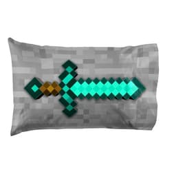 Jay Franco Minecraft Diamond Life 1 Pack Pillowcase - Double-Sided Super Soft Bedding - Featuring Minecraft's Sword & Pickaxe (Official Minecraft Product)