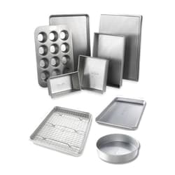 USA Pan 10-Piece Bakeware Set Including Jelly Roll Baking Pan with Cooling Rack and 9-Inch Round Cake Pan Bundle (4 Items)