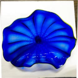 Zonsbin Hand Blown Art Glass Wall Decor, Flower Shaped Murano Glass Wall Decoration Platters for Kitchen, Staircase, Living Room, Entry, Hallway, Navy Blue, 12in, ZSD-A