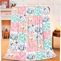 Fuzawet Horse Throw Blanket White Horse Gifts for Kids Girls Boys Adults Women Men Soft Cozy Warm Plush Fluffy Fuzzy Fleece Blanket Birthday Festival Decor 40''X50''
