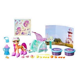 My Little Pony: A New Generation Movie Story Scenes Mix and Make Sunny Starscout - Toy with Compound, 25 Accessories, 3-Inch Pony (Accessory Colors May Vary)