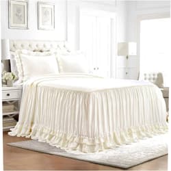 Lush Decor Ella Vintage Chic Ruffle Lace Bedspread Ivory Farmhouse Style Lightweight 3 Piece Set King