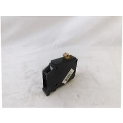 Eaton CH130 w/ Flag Indicator (CHF130) Circuit Breaker, 1-Pole 30-Amp