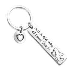 DZOSW Shark Lover Keyring For Aquanaut Jewelry Cute Shark Keychain For Coworker Gift Daughter Jewelry Granddaughter Gift