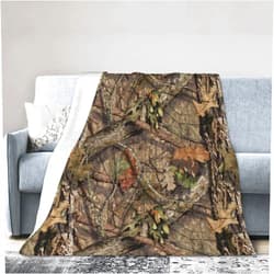 Funacola Camo Hunting Camouflage Forest Throw Blanket Super Soft Warm Bed Blankets for Couch Bedroom Sofa Office Car, All Season Cozy Flannel Plush Blanket for Girls Boys Adults, 50