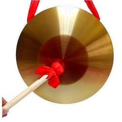 LOONELO Gong Instrument with 16.4 inch(42cm),Chinese Traditional Percussion Instrument Brass Gong with Wooden Mallet and Red Hanging Ribbon for Home Office Celebration