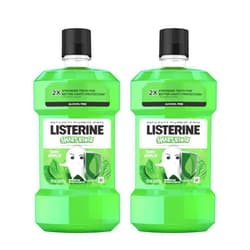 Listerine Total Care Kids Mouthwash, ADA Accepted, Alcohol-Free Anticavity Sodium Fluoride Mouthwash, Oral Rinse for Dental Cavity Protection, Mint Shield Flavor, Convenience Pack, 16.9 Oz, 2-Pack
