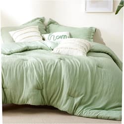 Bedsure Queen Comforter Set 6 Pieces, Sage Green Tufted Pattern Design Bed in a Bag, All Season Comfortable, Lightweight, Warm & Breathable