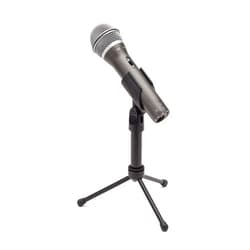 Samson Technologies Q2U USB/XLR Dynamic Microphone Recording and Podcasting Pack (Includes Mic Clip, Desktop Stand, Windscreen and Cables), silver (Renewed)
