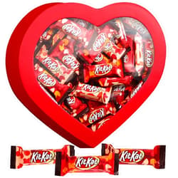 KATIE’S KANDY KORNER Valentine’sDay Chocolate in Elegant Gift Box, Kit Kat Milk Chocolates, Ideal Gift Box for Sharing with Loved Ones, Perfect Chocolate Box for Lovers