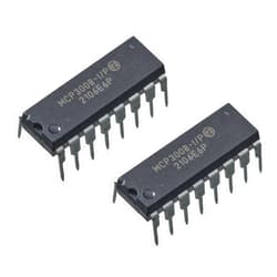 Bridgold 2pcs MCP3008-I/P MCP3008 MCP 8-Channel 10-Bit A/D Converters with SPI Serial Interface 2.7V,DIP-16.